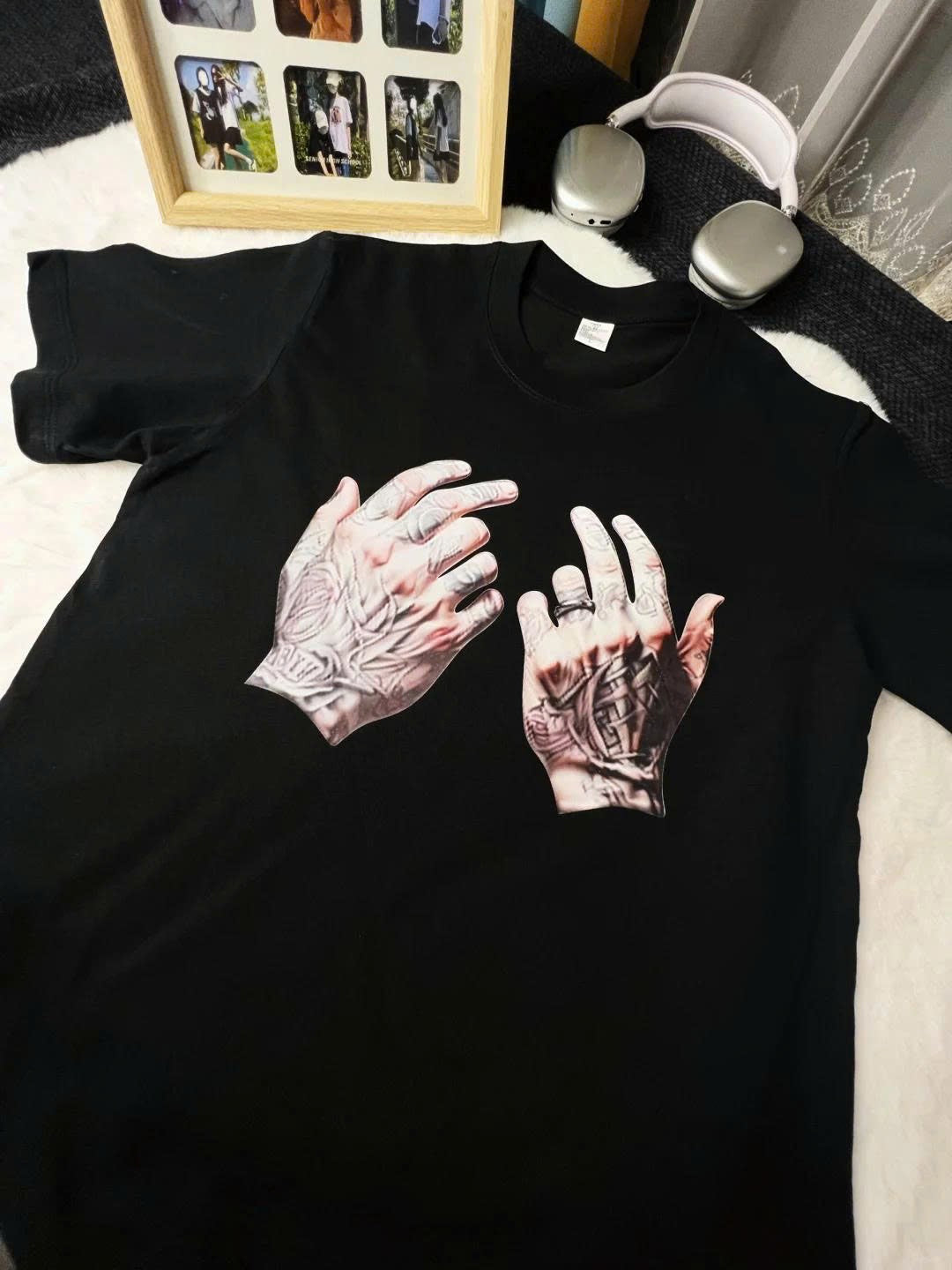 Áo hands
